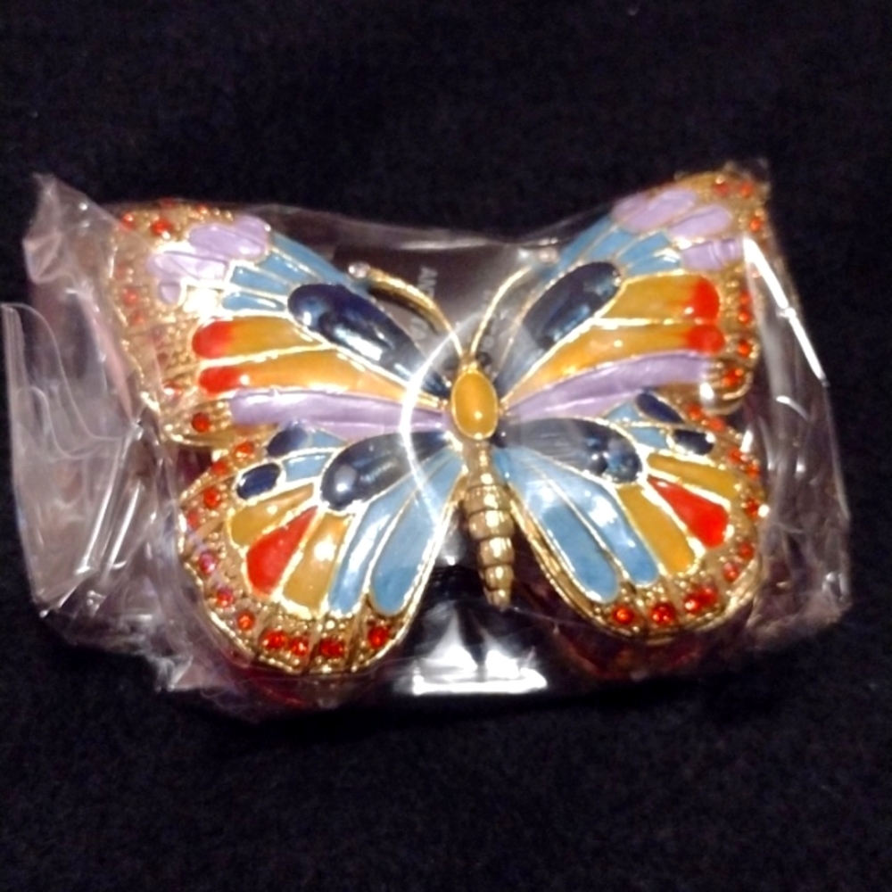 Jewelry box